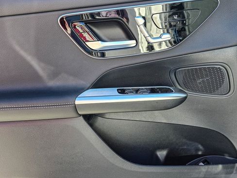 New 2026 Mercedes-Benz GLC 300 4MATIC image 11