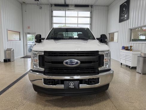 Used 2018 Ford F250 XL w/ Power Equipment Group AWD/4WD image 7