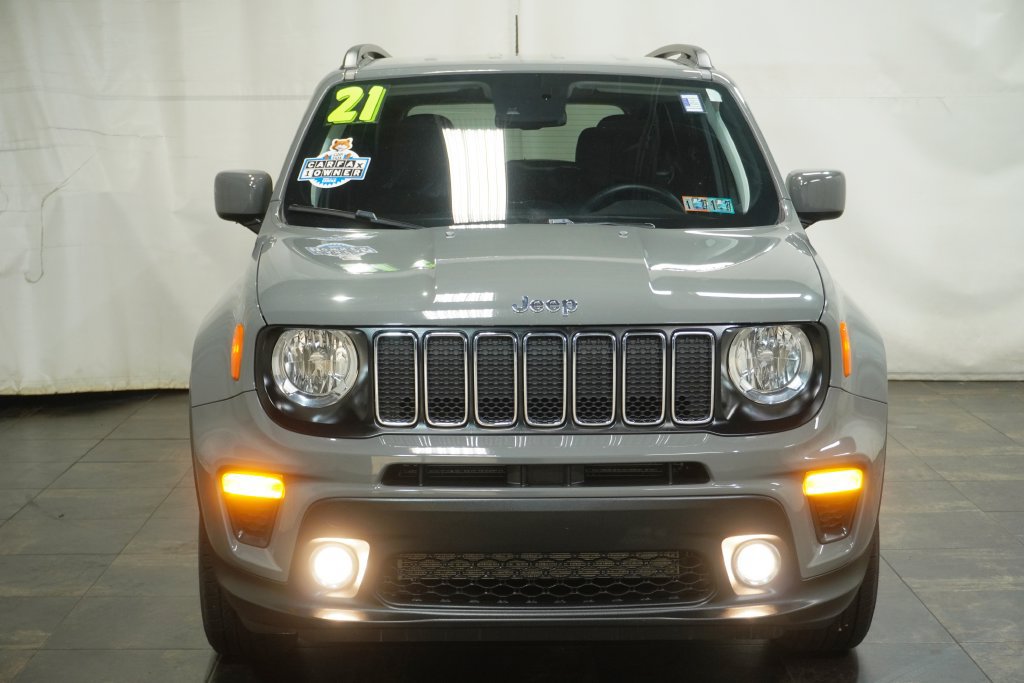 Used 2021 Jeep Renegade Latitude w/ Convenience Group AWD/4WD image 8