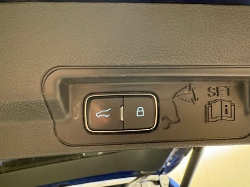Used 2020 Ford Explorer ST w/ ST Street Pack AWD/4WD image 40