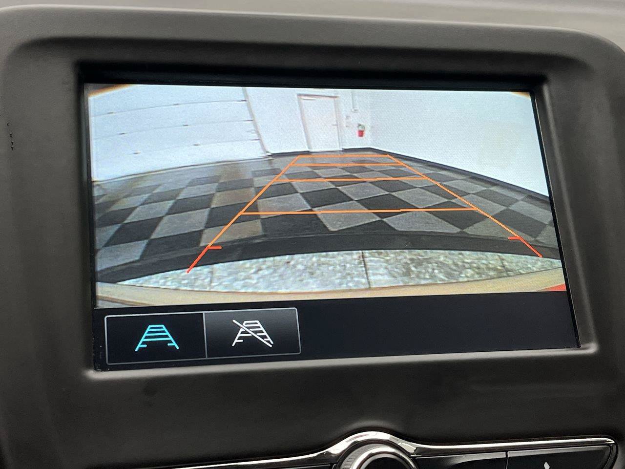 Used 2018 Chevrolet Equinox LT AWD/4WD image 5