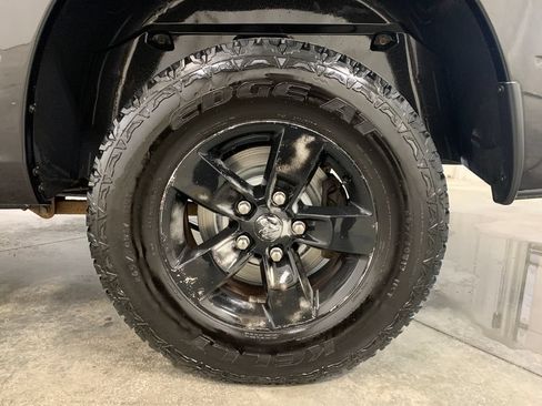 Used 2016 RAM 1500 ST w/ SXT Appearance Group AWD/4WD image 21