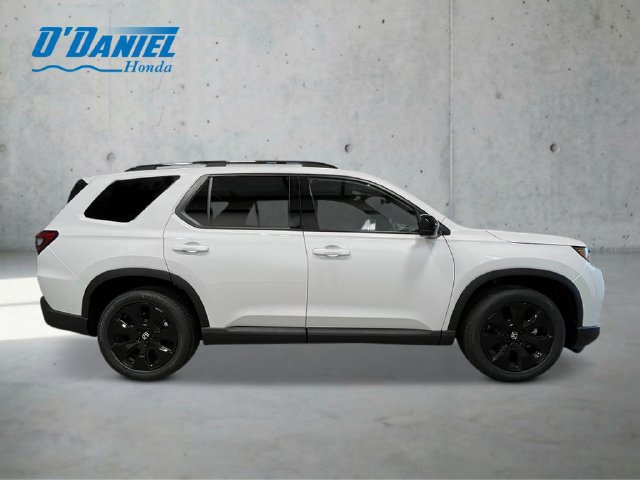New 2026 Honda Pilot Black Edition image 8