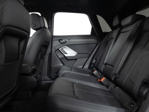 Used 2020 Audi Q3 2.0T Premium Plus w/ Premium Plus Package image 18