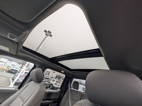 Certified 2019 Ford F150 XLT w/ Equipment Group 302A Luxury image 25