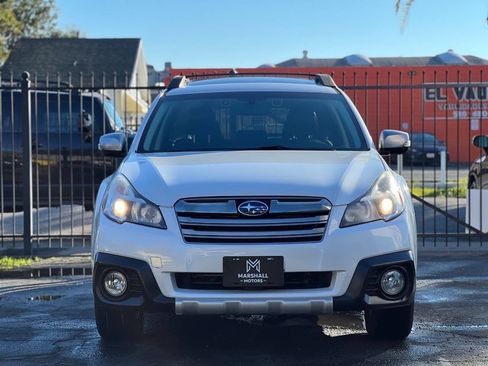 Used 2014 Subaru Outback 2.5i Limited image 2
