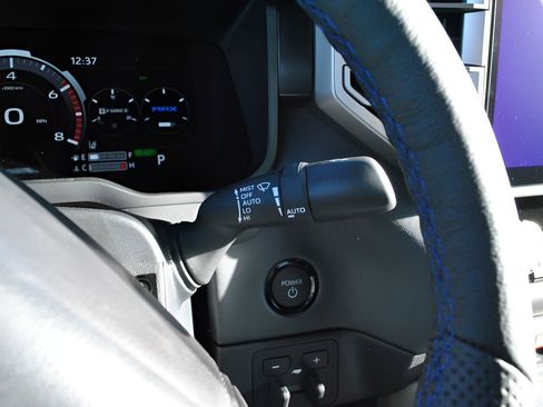 New 2026 Toyota Tundra Platinum image 9