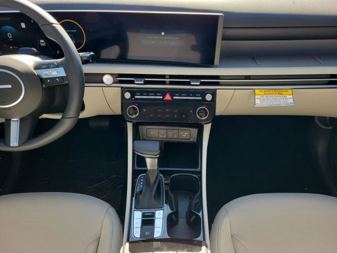 New 2026 Hyundai Tucson SEL image 14