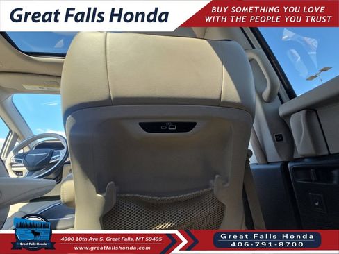 Used 2021 Chrysler Pacifica Limited w/ Premium & Safety Sphere Group AWD/4WD image 23