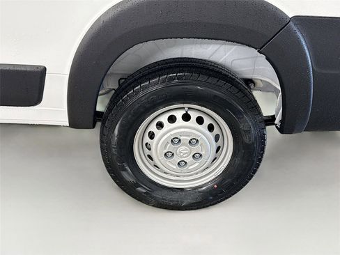 New 2026 RAM ProMaster 2500 w/ Convenience Group FWD image 20