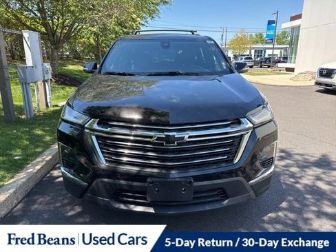 Used 2023 Chevrolet Traverse LT AWD/4WD image 2