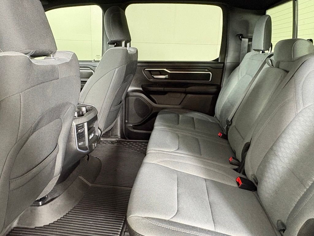 Used 2025 RAM 1500 Big Horn AWD/4WD image 38