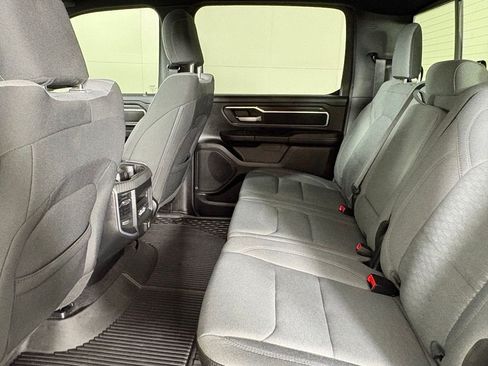Used 2025 RAM 1500 Big Horn AWD/4WD image 38