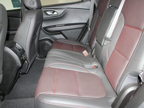 Used 2023 Chevrolet Blazer RS w/ Enhanced Convenience Package FWD image 23