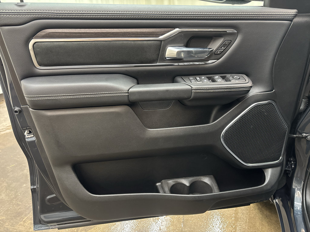 New 2027 RAM 1500 Laramie w/ Sport Appearance Package AWD/4WD image 19