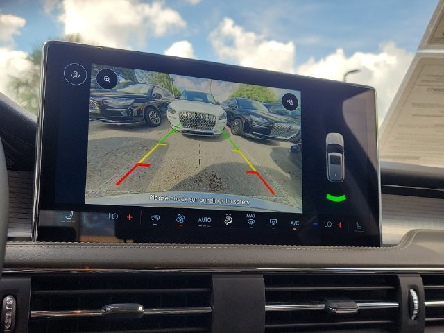 Certified 2024 Lincoln Corsair FWD image 24