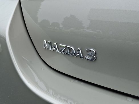 New 2026 MAZDA MAZDA3 2.5 S Sedan w/ Preferred Pkg FWD image 6
