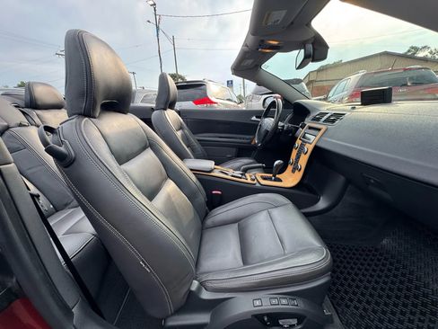 Used 2011 Volvo C70 T5 w/ Multimedia Pkg image 20