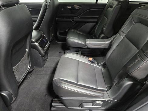 Used 2022 Lincoln Aviator Reserve w/ Equipment Group 201A image 34