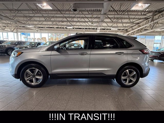 Used 2024 Ford Edge SEL w/ Convenience Package AWD/4WD image 4