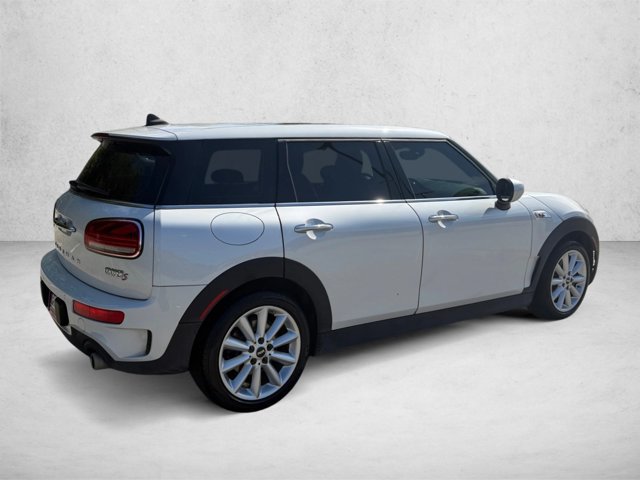 Certified 2024 MINI Cooper Clubman S FWD image 5