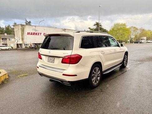 Used 2013 Mercedes-Benz GL 450 4MATIC image 7