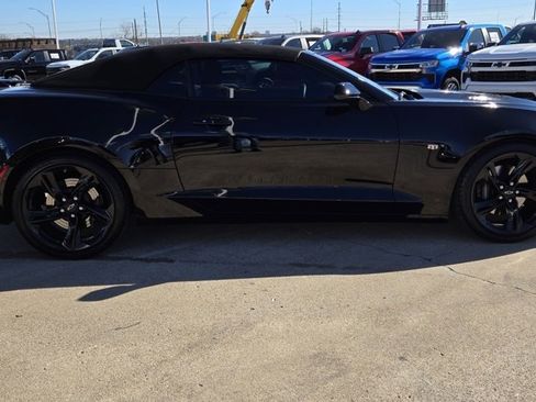Used 2023 Chevrolet Camaro SS image 9