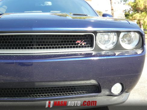 Used 2014 Dodge Challenger R/T RWD image 14