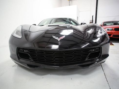 Used 2016 Chevrolet Corvette Stingray Coupe w/ 2LT Preferred Equipment Group RWD image 10