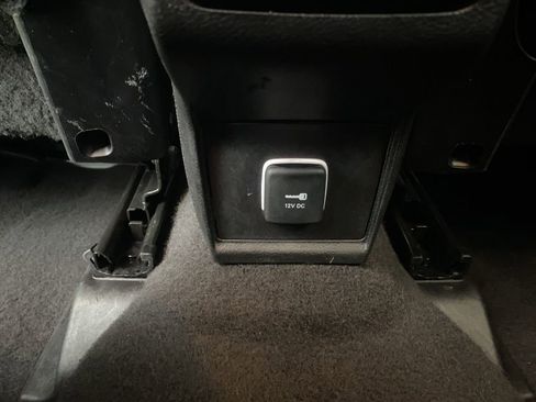 Used 2024 Jeep Compass Latitude image 37