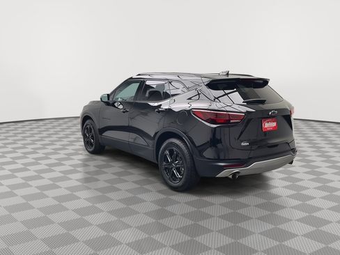 Certified 2024 Chevrolet Blazer LT w/ Convenience Package image 2