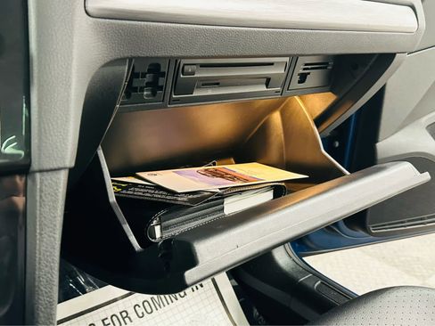 Used 2019 Volkswagen Golf SE image 20