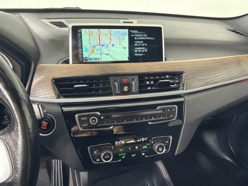 Used 2017 BMW X1 xDrive28i w/ Premium Package image 17