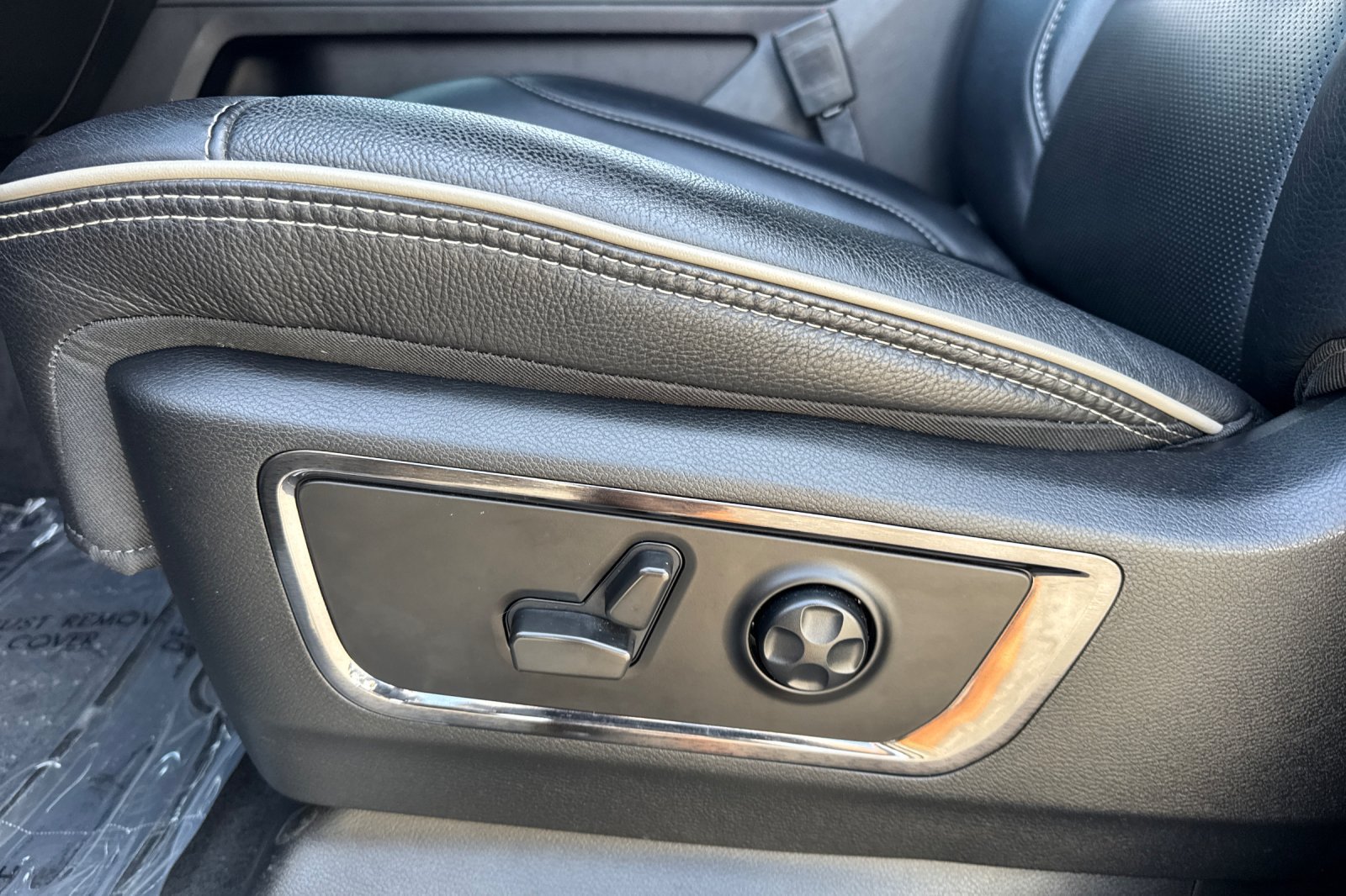 Used 2022 RAM 1500 Limited w/ (RED) Edition AWD/4WD image 12