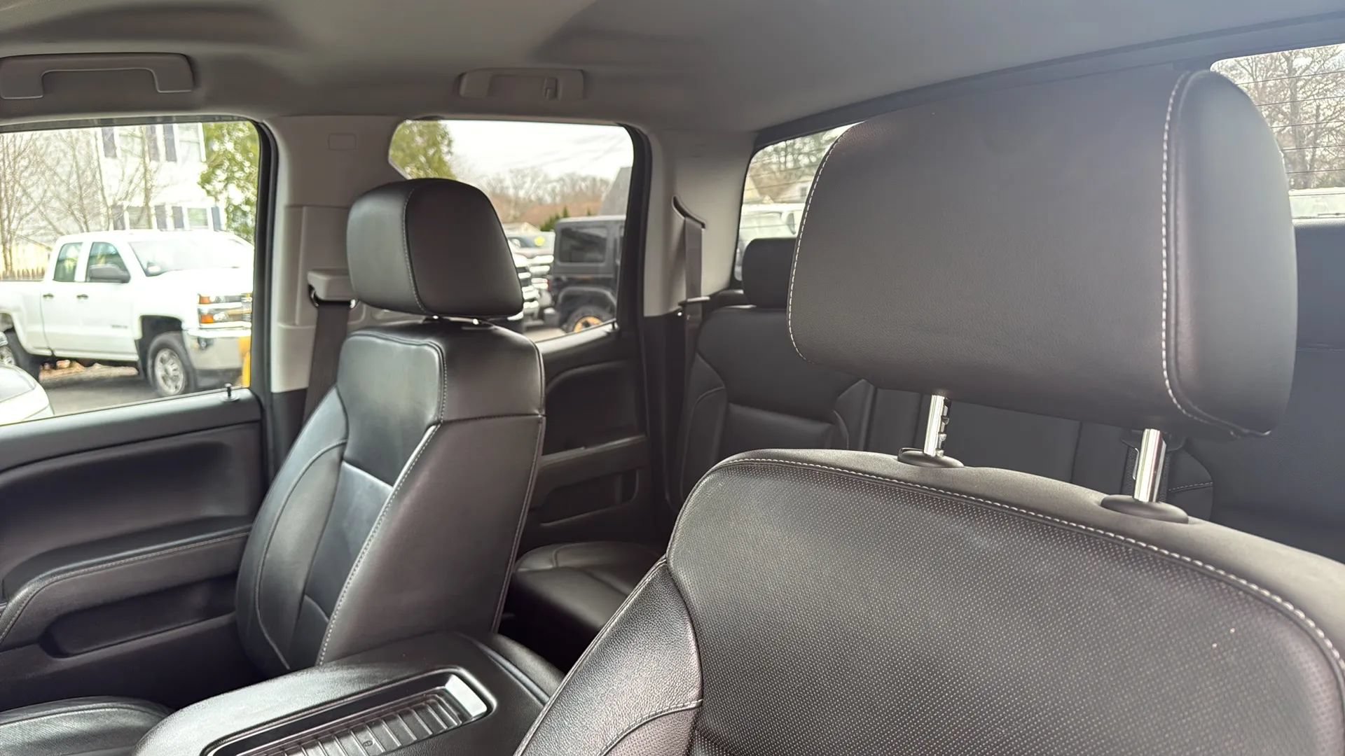 Used 2018 GMC Sierra 1500 SLT w/ SLT Premium Package AWD/4WD image 15