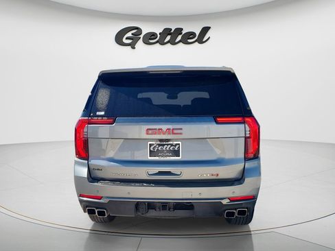 Used 2025 GMC Yukon AT4 w/ AT4 Premium Package AWD/4WD image 5