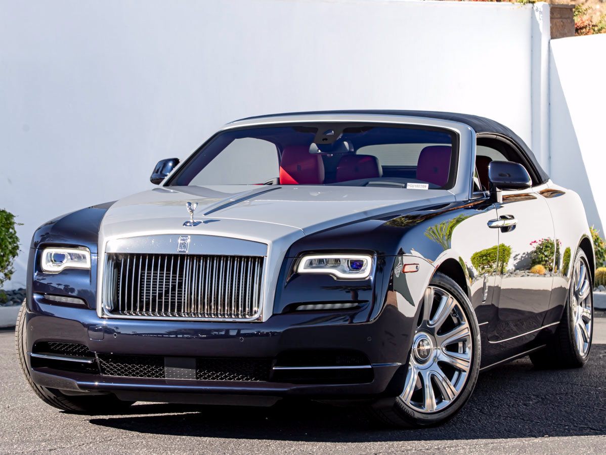 Certified 2016 Rolls-Royce Dawn RWD image 24