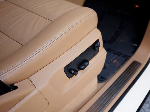 Used 2008 Porsche Cayenne S image 33