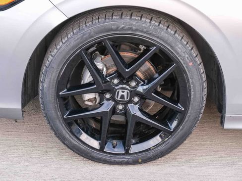 Used 2024 Honda Civic Sport image 10