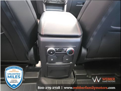 Used 2024 Ford Explorer ST-Line w/ Class IV Trailer Tow Package AWD/4WD image 17