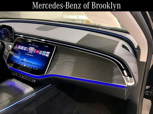 Used 2026 Mercedes-Benz E 350 4MATIC Sedan image 18
