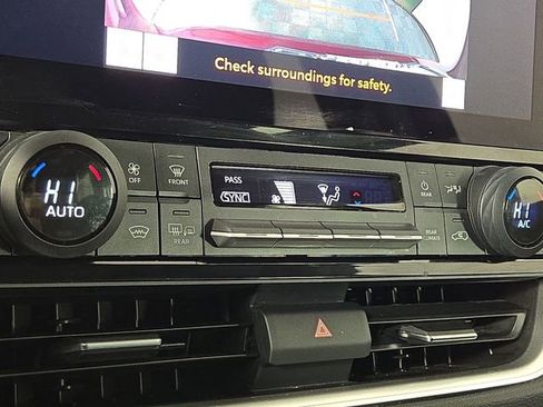 Used 2024 Toyota Grand Highlander XLE image 20