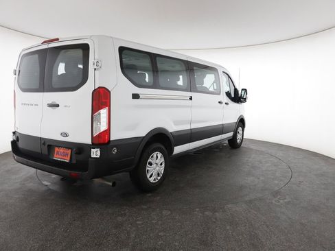 Used 2024 Ford Transit 350 XLT image 12