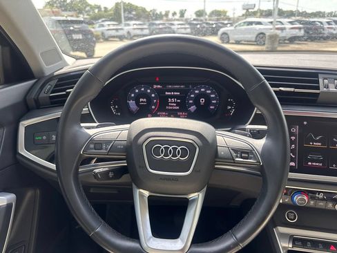 Used 2023 Audi Q3 2.0T Premium AWD/4WD image 20