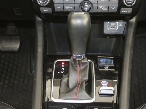 Used 2024 Jeep Compass Trailhawk image 40