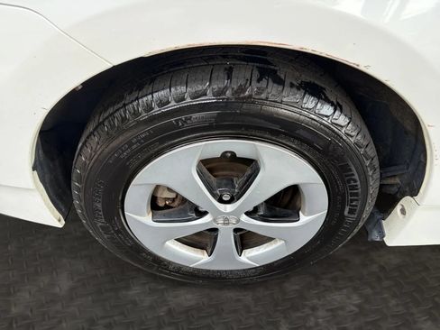 Used 2013 Toyota Prius Two FWD image 35