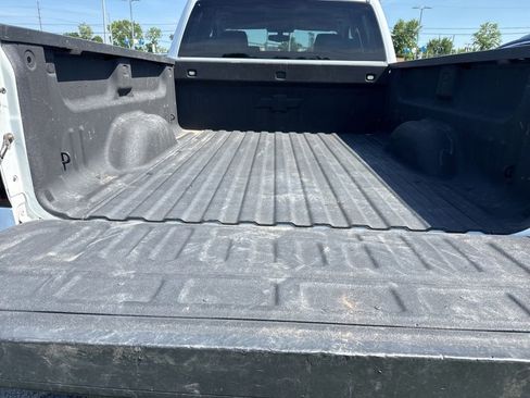 Used 2017 Chevrolet Silverado 1500 W/T w/ WT Convenience Package AWD/4WD image 17