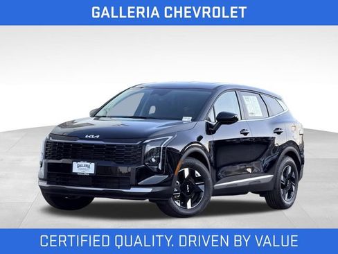 Used 2026 Kia Sportage LX FWD image 1