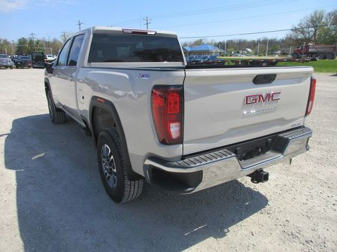 New 2026 GMC Sierra 2500 SLE w/ SLE Value Package; AWD/4WD image 7