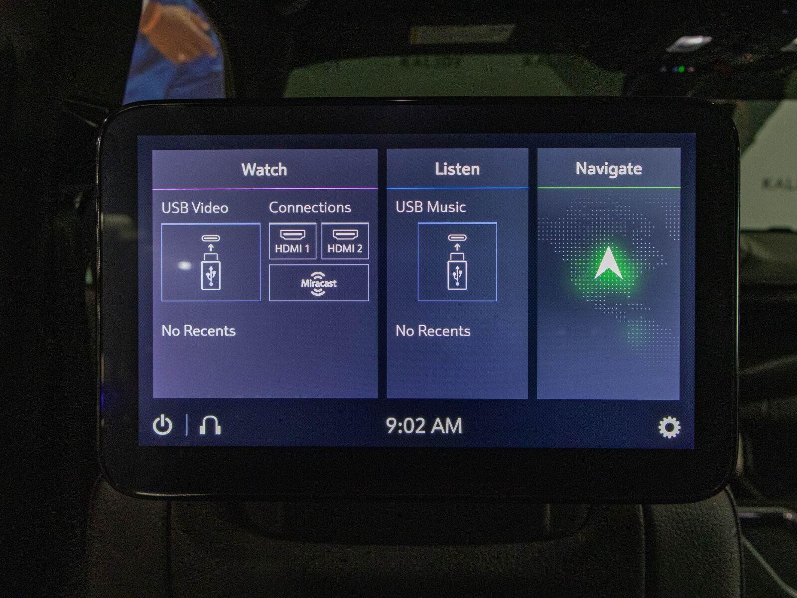 Used 2021 GMC Yukon Denali w/ Denali Ultimate Package AWD/4WD image 14